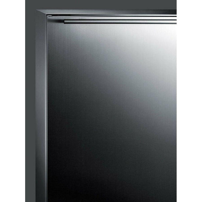 Summit 24 in. Wide Built-In Outdoor All-Refrigerator with 5.5 cu. ft. Capacity, 3 Glass Shelves, Right Hinge with Reversible Doors, with Door Lock - CL68ROS