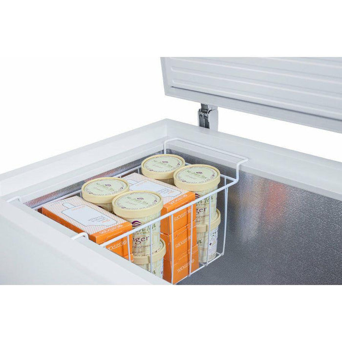 Summit 44 in. Chest Freezer 9 Cu.Ft. - SCFM92